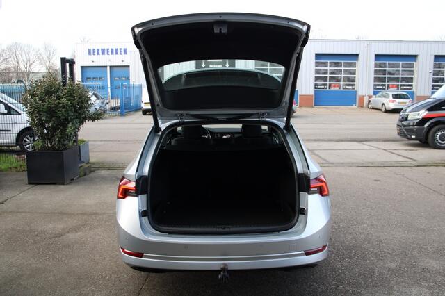 Skoda OCTAVIA Combi 1.0 TSI Business Edition