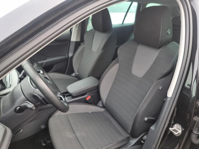 Skoda OCTAVIA Combi 1.0 e-TSI Business Edition