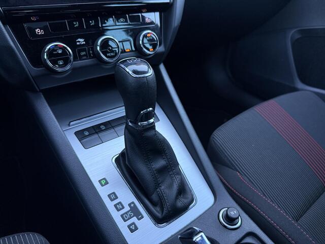 Skoda OCTAVIA Combi 1.5 TSI Sport Business | 2e Eig | NAP | Pano | Clima | Trekhaak