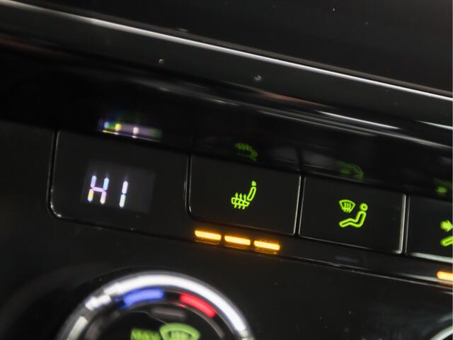 Skoda OCTAVIA Combi 1.0 TSI Sportline Automaat (FACELIFT, APPLE CARPLAY, ADAPTIVE CRUISE CONTROL, STOELVERWARMING, SPORTSTOELEN, TREKHAAK, WITTE STIKSELS, NIEUWSTAAT)