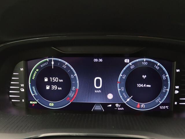 Skoda OCTAVIA Combi 1.4 TSI iV PHEV Business Edition Plus 204PK DSG SOH 92%, Trekhaak, Head-Up Display, Memorystoel, 17" LM Velgen, Voorruitverwarming, Stoel-Stuurverwarming, PDC voor en achter