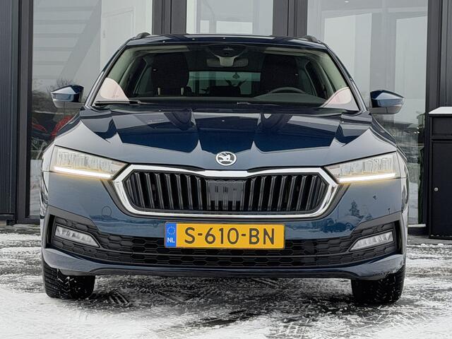 Skoda OCTAVIA Combi 1.0 e-TSI Business Edition Verw. stuur & stoelen | Trekhaak | Compleet!