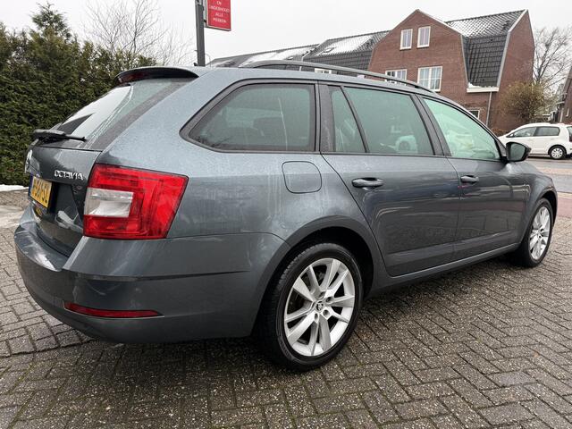 Skoda OCTAVIA Combi 1.0 TSi GT Business Edition, Navi | Clima
