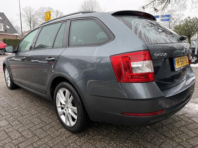 Skoda OCTAVIA Combi 1.0 TSi GT Business Edition, Navi | Clima