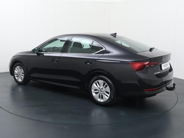 Skoda OCTAVIA 1.0 TSI Business Edition | 110 PK | Trekhaak wegklapbaar | Adaptive cruise control | Apple Carplay/Android Auto |