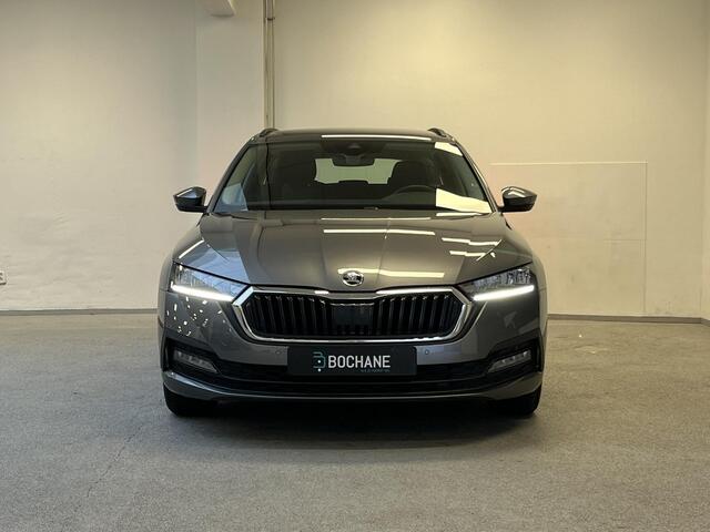 Skoda OCTAVIA Combi 1.0 TSI Business Edition | TREKHAAK | CARPLAY | 1E-EIG |