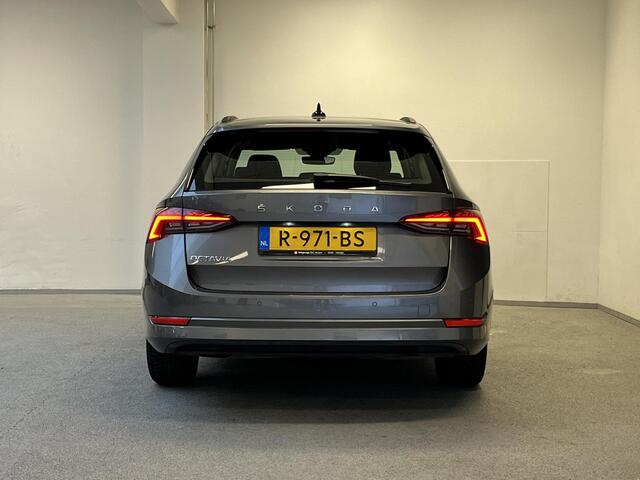 Skoda OCTAVIA Combi 1.0 TSI Business Edition | TREKHAAK | CARPLAY | 1E-EIG |