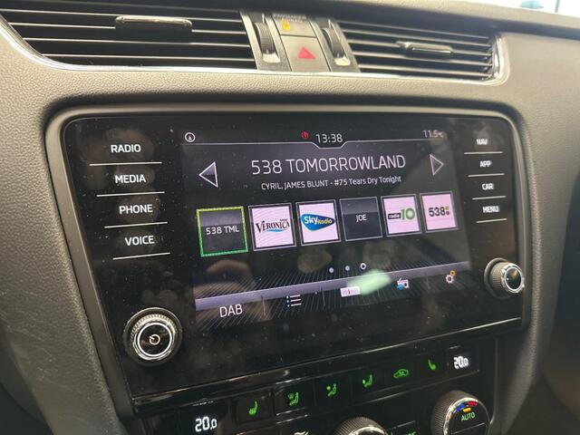 Skoda OCTAVIA 1.6 TDI Automaat Greentech Ambition - Stoelverwarm. Carplay - Cruise