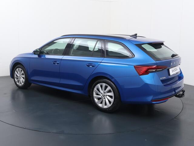 Skoda OCTAVIA Combi 1.5 TSI MHEV Business Edition | 115 PK | Automaat | Multifunctioneel stuurwiel | Adaptive Cruisecontrol | Achteruitrij camera | Inklapbare Trekhaak |