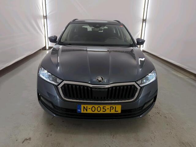 Skoda OCTAVIA Combi 1.4 TSI iV PHEV Full-Led Navigatie Drive-Mode
