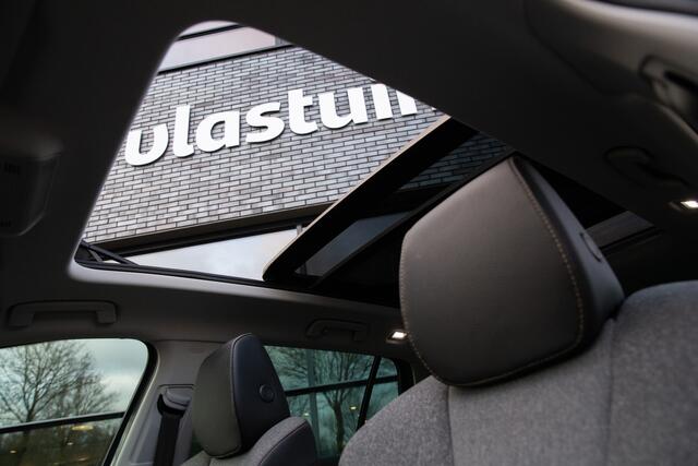 Skoda OCTAVIA Combi 1.5 TSI MHEV Business Edition , Panoramadak, Stuur/stoelverwarming,