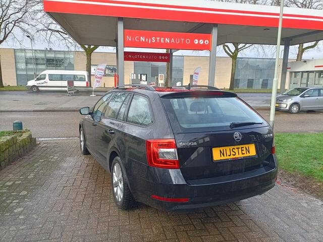 Skoda OCTAVIA COMBI 1.0i Tour Climate, Cruise, Navi via App.