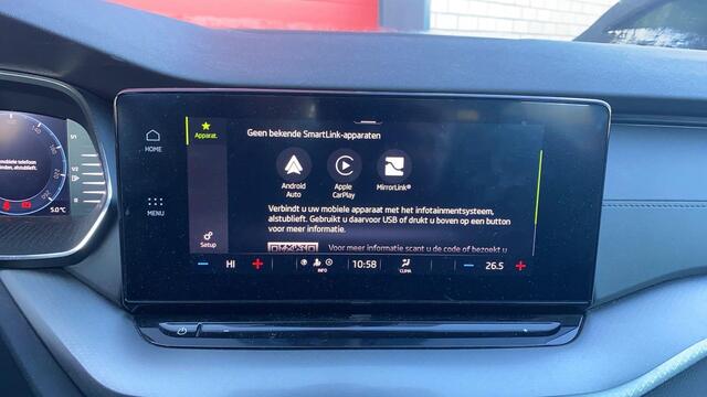 Skoda OCTAVIA Combi 1.0 TSI Business Edition TREKHAAK / FULL LED / NAVI / CLIMA / PDC / BLUETOOTH / CRUISE / DAB+ / CARPLAY / NL-AUTO