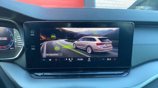 Skoda OCTAVIA Combi 1.0 TSI Business Edition TREKHAAK / FULL LED / NAVI / CLIMA / PDC / BLUETOOTH / CRUISE / DAB+ / CARPLAY / NL-AUTO