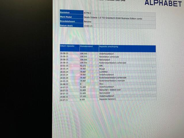 Skoda OCTAVIA Combi 1.0 TSI Business Edition - Carplay, Navi, Cruise, Camera, Afn. Trekhaak