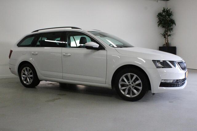 Skoda OCTAVIA Combi 1.6 TDI Greentech Clever Edition | NAVIGATIE | PDC-A | CRUISE | DAB-RADIO | CLIMA | STOEL-VERW | CARPLAY |