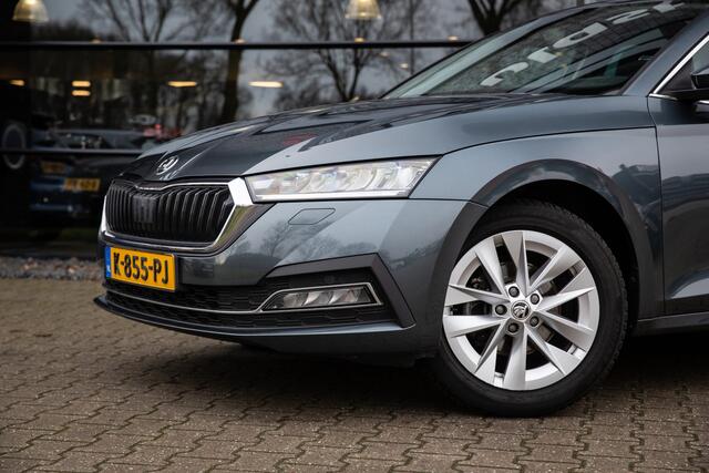 Skoda OCTAVIA Combi 1.0 TSI Business Edition Plus , Trekhaak, Adap. cruise, Carplay,