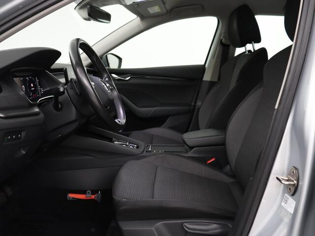 Skoda OCTAVIA 1.0 e-TSI Ambition | Stoelverwarming | Trekhaak | Carplay | Navigatie | Full LED | Parkeerhulp | Cruise control | Climate control | Bluetooth