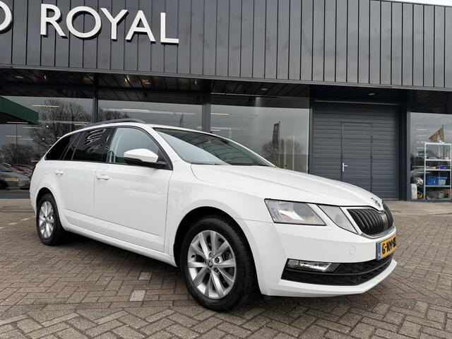 Skoda OCTAVIA Combi 1.5 TSI Greentech Sport Business AUTOMAAT | | AFNEEMBARE TREKHAAK | NAVIGATIE | SPORT STOELEN| KEYLESS ENTRY/GO| NAVIGATIE | LED KOPLAMPEN | AIRCO/ECC | CRUISE CONTROL |