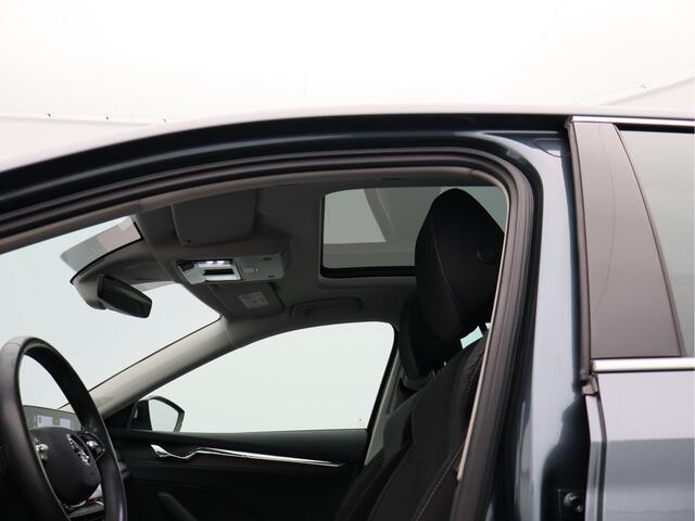 Skoda OCTAVIA Combi 1.0 e-TSI Business Edition Plus/ automaat/ zeer mooi!