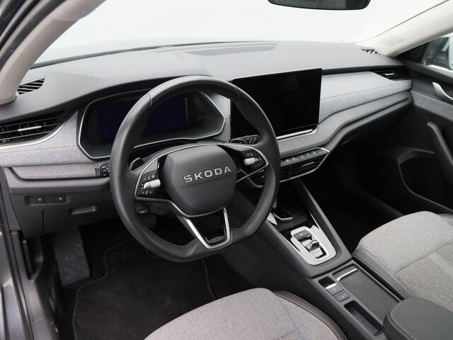 Skoda OCTAVIA Combi 1.5 TSi 150 Pk Automaat Business Edition Plus | Panoramadak | Virtual Cockpit | Elektrische Achterklep | Camera | Keyless | 17 Inch | 19.433 Km!!