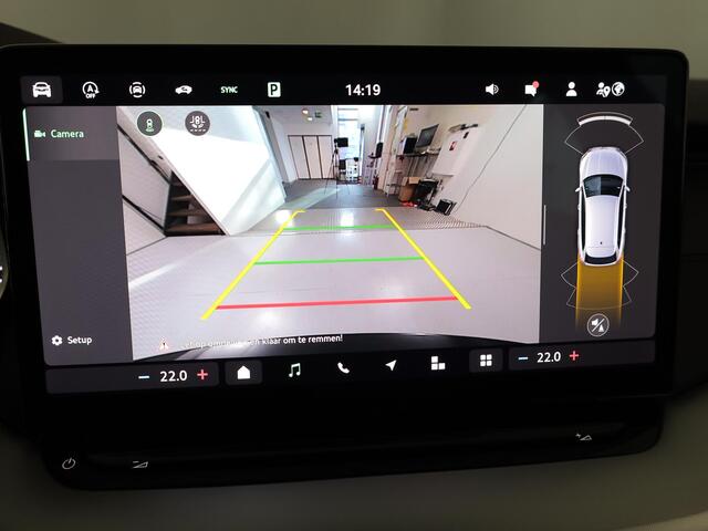 Skoda OCTAVIA Combi 1.5 TSI Business Edition Plus 115 pk | Verlengde garantie | Navigatie | Parkeersensoren | Achteruitrijcamera | Adaptieve cruise control |