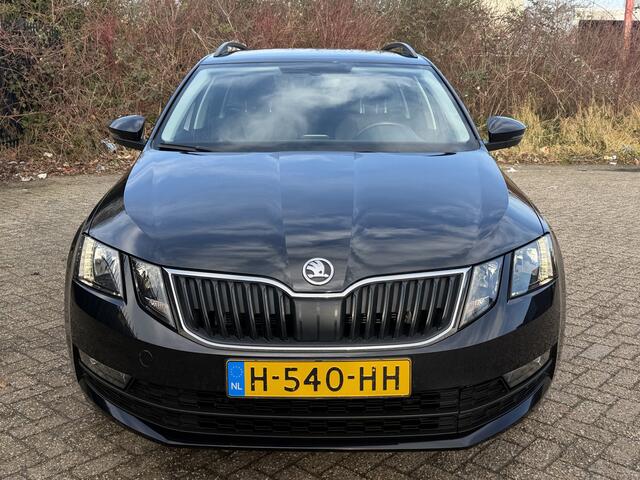 Skoda OCTAVIA Combi 1.0 TSI Greentech Business Edition Carplay/Stoelverw