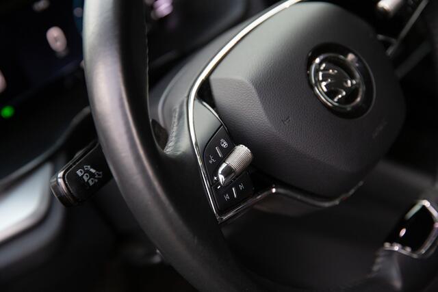 Skoda OCTAVIA Combi 1.0 e-TSI Business Edition Plus , Adap. cruise, Stuur/stoelverwarming,