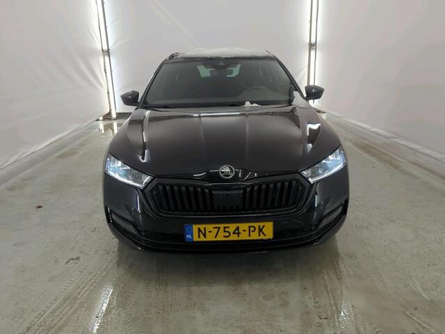 Skoda OCTAVIA Combi 1.0 e-TSI Sport Business Full-Led Adaptive-Cruis Drive-Mode