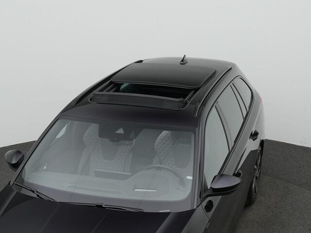 Skoda OCTAVIA Combi 1.5 TSI MHEV 150 pk DSG Sportline | Panoramadak | Trekhaak | 360 camera | Head-up display | Matrix LED