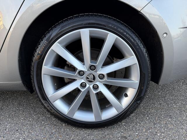 Skoda OCTAVIA Combi 1.8 TSI Grt Sty. Bns NAP Pano Canton Camera Leer Memory ACC Carp