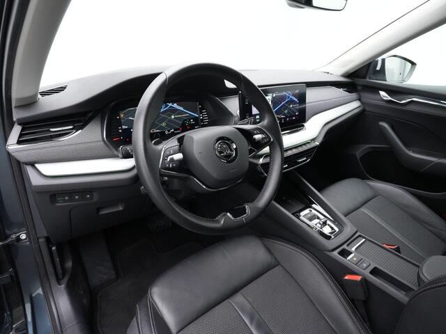 Skoda OCTAVIA Combi 1.4 TSI iV 204 pk DSG PHEV Business Edition | Achteruitrijcamera | Stoelverwarming | Adaptive Cruise | Navigatie | Leder/stof