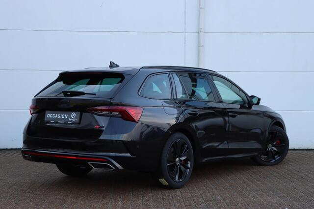 Skoda OCTAVIA Combi 2.0 TSI RS 245pk DSG7 245pk DSG7