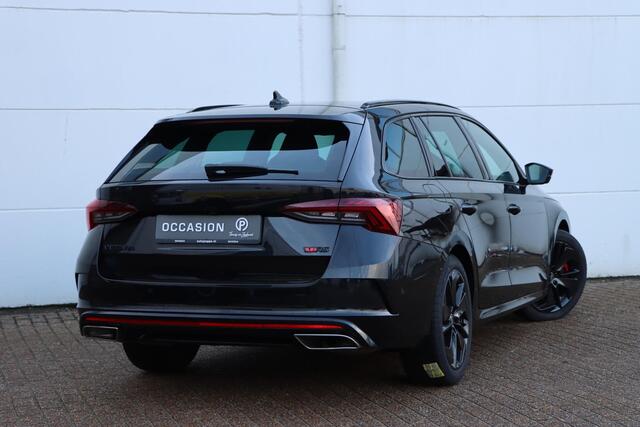 Skoda OCTAVIA Combi 2.0 TSI RS 245pk DSG7 245pk DSG7