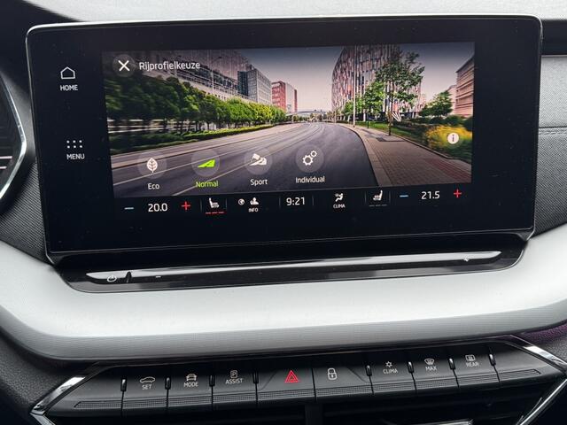 Skoda OCTAVIA 1.0TSI Automaat Bns Ed. Plus/Camera, stoel+stuurverw/head-up/elek stoel+aklep/