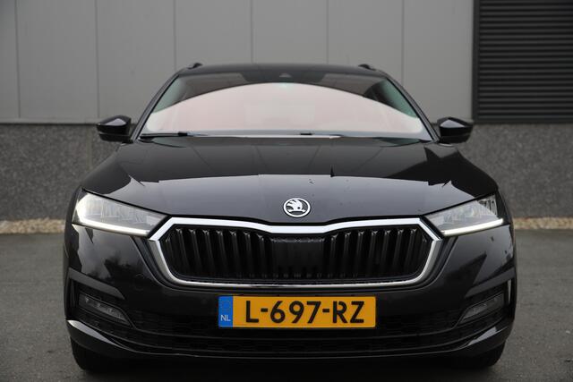 Skoda OCTAVIA Combi 1.4 TSI iV PHEV Accu 92% /Virtual/Cruise/Matrix/Trekhaak/18"