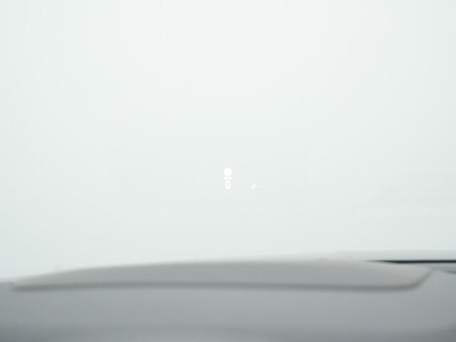 Skoda OCTAVIA Combi 1.5 TSI MHEV 150 pk DSG Sportline | Panoramadak | Trekhaak | 360 camera | Head-up display | Matrix LED