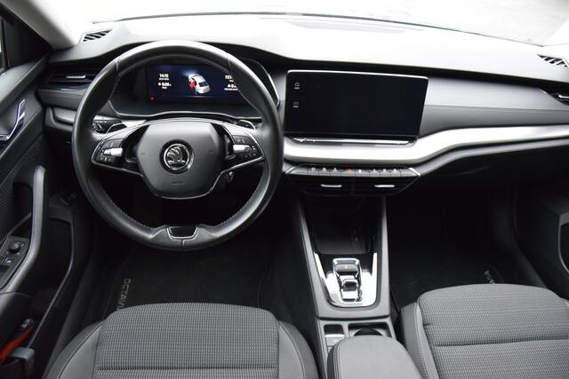 Skoda OCTAVIA 1.0 e-TSI Business Edition DSG Automaat | Org. NL | BOVAG Garantie | Full LED | Apple Carplay/Android Auto | Virtual Cockpit | Stoelverwarming | Elektrische Klep | Cruise Control |