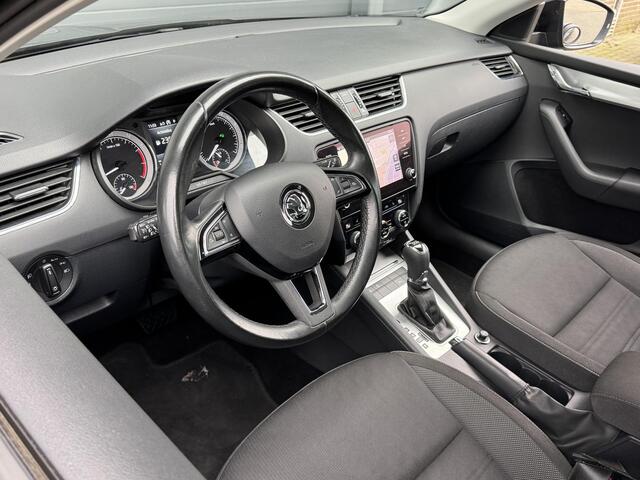 Skoda OCTAVIA COMBI 1.5 TSI GREENTECH AMBITION BUSINESS I AUTOMAAT I TREKHAAK I APPLE CARPLAY I STOELVERWARMING