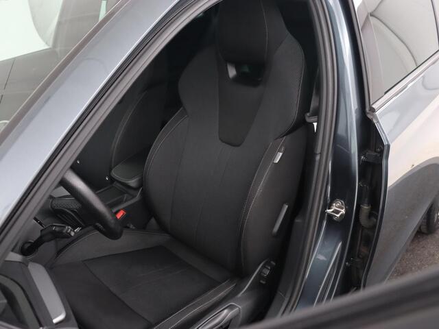 Skoda OCTAVIA 1.0 e-TSI Sport | Trekhaak | Carplay | Navigatie | Sportstoelen | Full LED | 18'' | Parkeerhulp | Sfeerverlichting | Cruise control | Climate control | Bluetooth