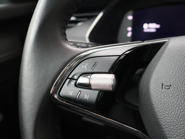 Skoda OCTAVIA Combi 1.0 TSI Ambition | 110 PK | Trekhaak wegklapbaar | Navigatiesysteem | Cruise control |