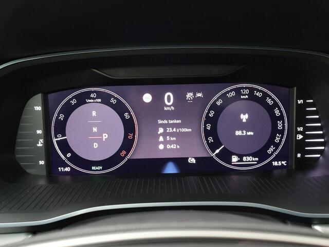 Skoda OCTAVIA Combi 1.5 TSI MHEV Business Edition | 115 PK | Automaat | Trekhaak | Achteruitrij camera | Multifunctioneel stuurwiel |