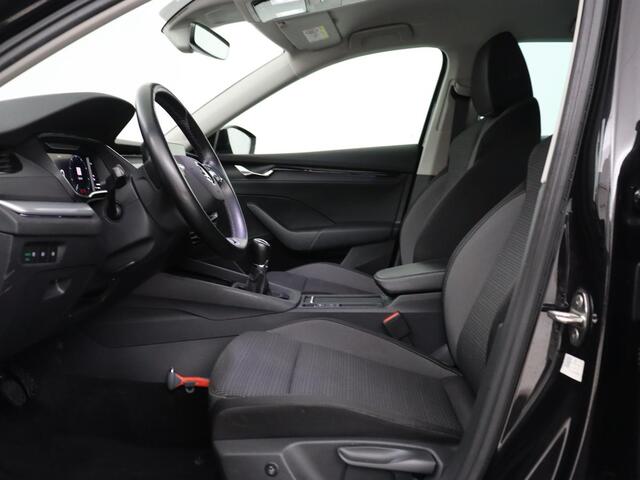 Skoda OCTAVIA 1.0 TSI Business Edition | Trekhaak | Carplay | Stoelverwarming | Navigatie | Full LED