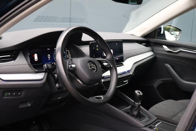 Skoda OCTAVIA Combi 1.0 TSI Business Edition Plus | Stoelverwarming | Adaptieve Cruise | Digital Cockpit | Elektrische Achterklep | Dode-hoek detectie