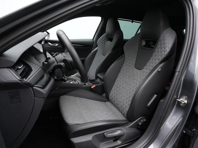 Skoda OCTAVIA Combi 1.5 TSI MHEV 150 pk DSG Sportline | Stuur-/achterbankverwarming | Achteruitrijcamera | Adaptive Cruise