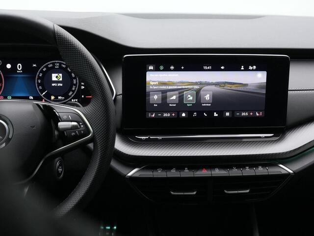 Skoda OCTAVIA Combi 1.5 TSI MHEV 150 pk DSG Sportline | Stuur-/achterbankverwarming | Achteruitrijcamera | Adaptive Cruise
