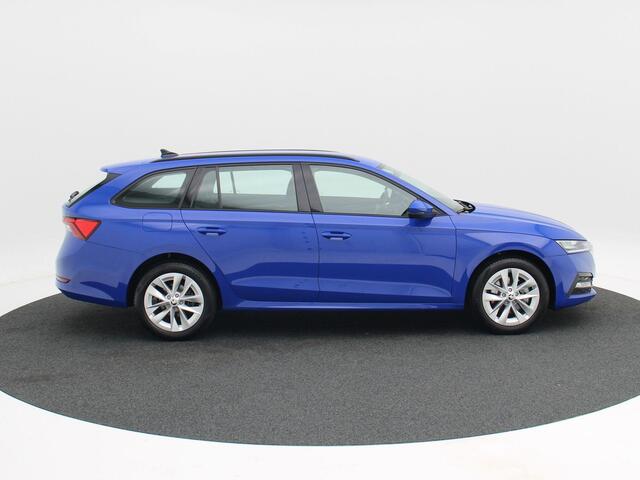 Skoda OCTAVIA Combi 1.4 TSi iV 204 Pk PHEV Business Edition | Cruise Control | Climate Control | Parkeersensoren | Stuur/Stoelverwarming | Carplay | 17 Inch