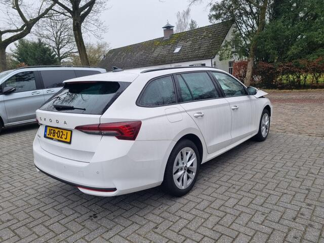 Skoda OCTAVIA Combi 1.5 TSI MHEV Bns.E.P