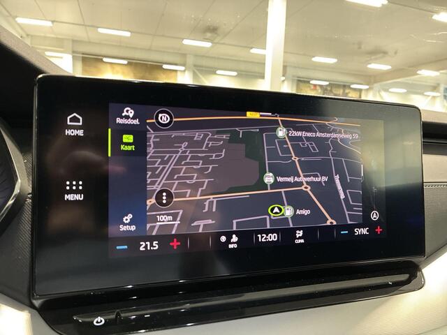 Skoda OCTAVIA Combi 1.0 e-TSI 110pk DSG Sport Business Edition · Apple/Android Car Play · Elek. Trekhaak · Sportstoelen · Cruise Control · P-Sensoren · 16'' Inch · Garantie t/m 07-01-2028 of 100.000km