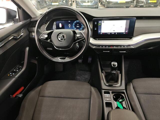 Skoda OCTAVIA Combi 1.0 TSI Business Edition NL-AUTO | SFEER VERLICHTING |